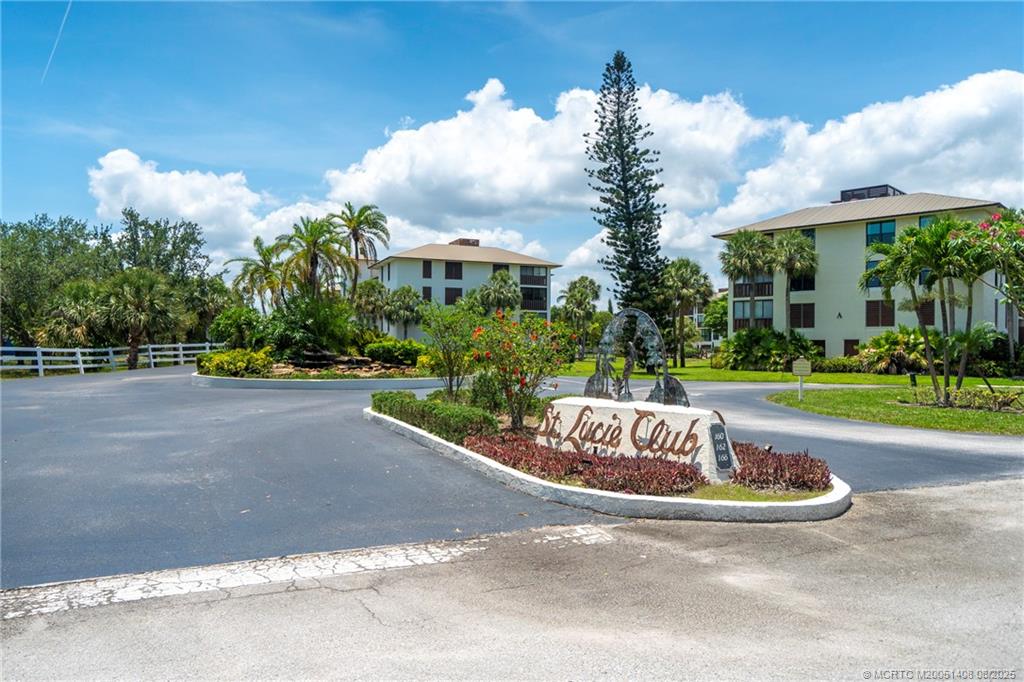 Stuart, Florida 34996, United States, 2 Bedrooms Bedrooms, ,2 BathroomsBathrooms,Residential,Active,170557