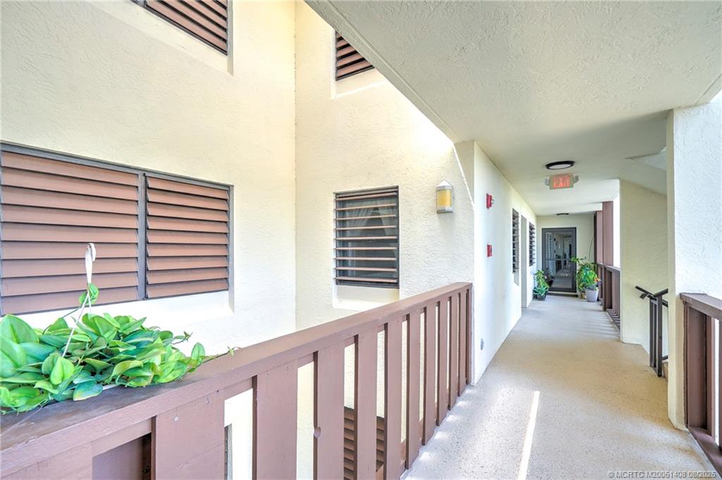 Stuart, Florida 34996, United States, 2 Bedrooms Bedrooms, ,2 BathroomsBathrooms,Residential,Active,170557