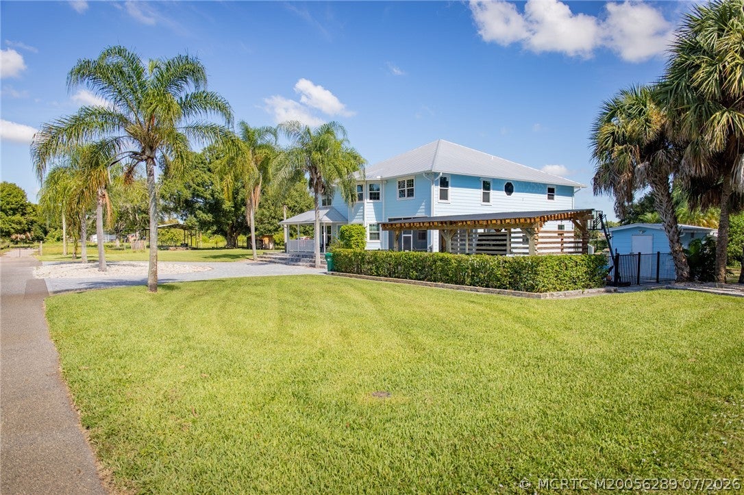 2083 NW 42nd Avenue