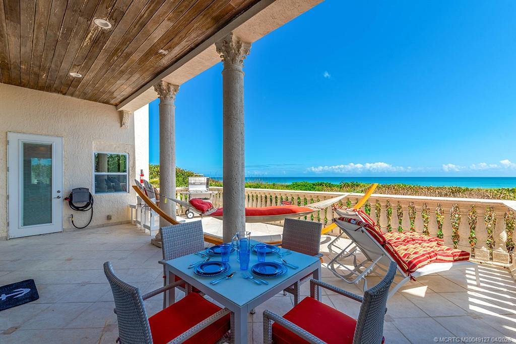 Stuart, Florida, 34996, United States, 9 Bedrooms Bedrooms, ,6 BathroomsBathrooms,Residential,Active,1707128