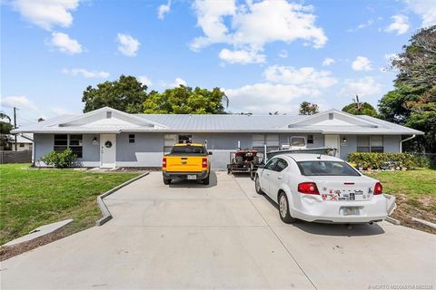 Photo of 3248 SE Golden Gate Avenue, Stuart, FL 34997 (MLS # M20055706)