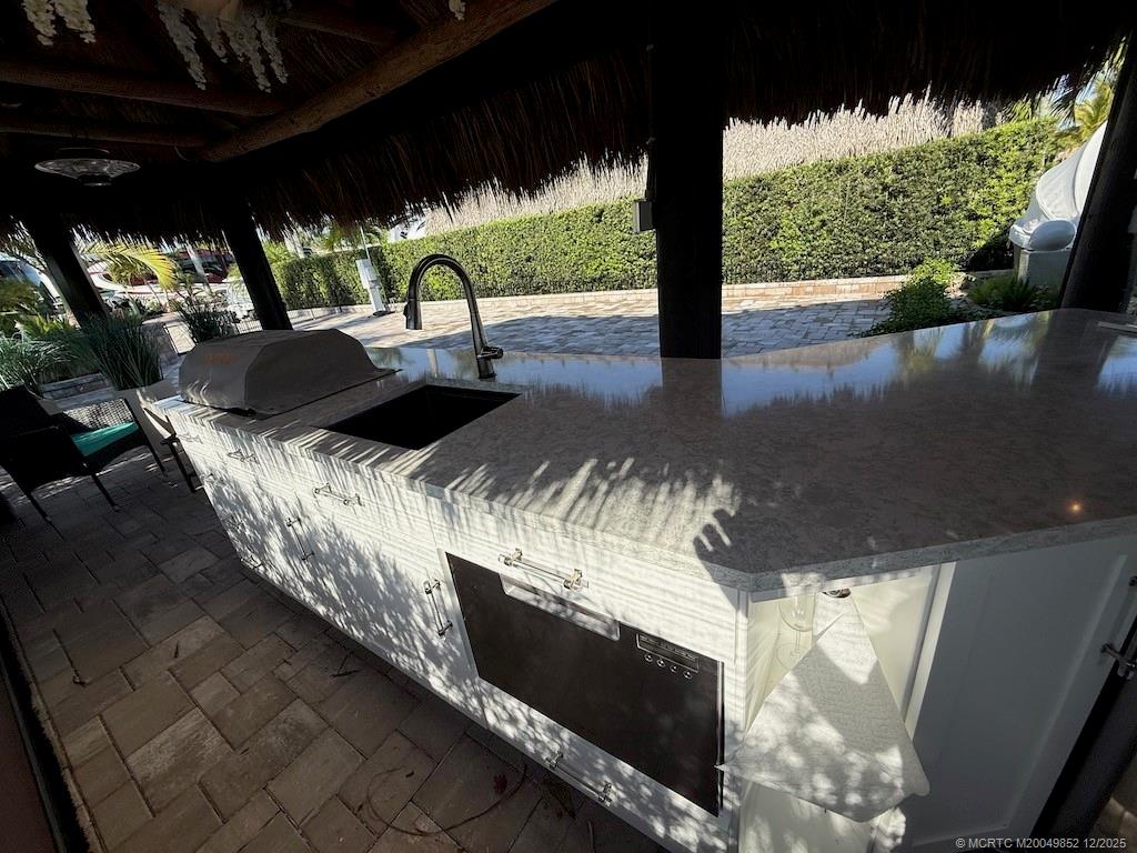 324 NW Chipshot Lane