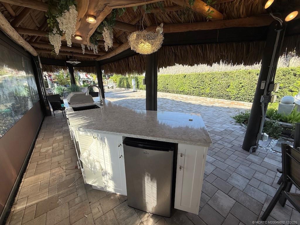 324 NW Chipshot Lane