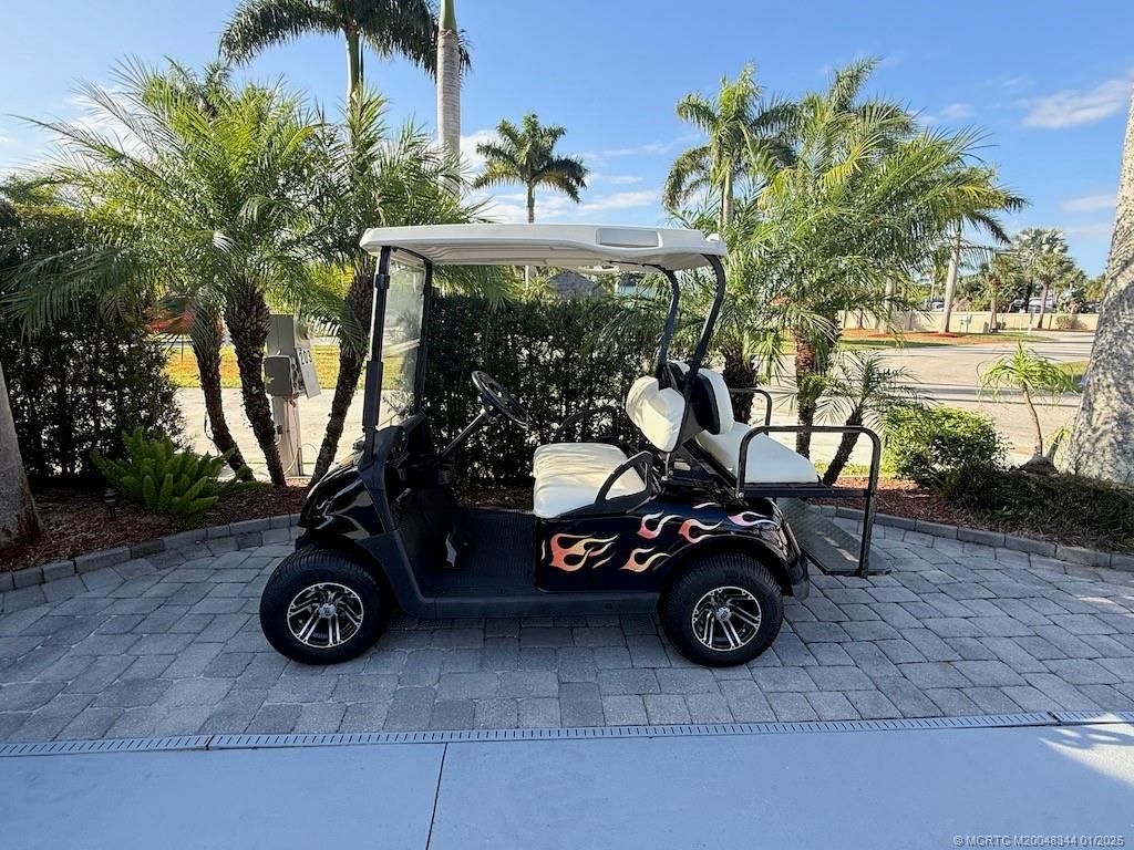 Photo of 204 NW Hazard Way, Port Saint Lucie, FL 34986 (MLS # M20048344)