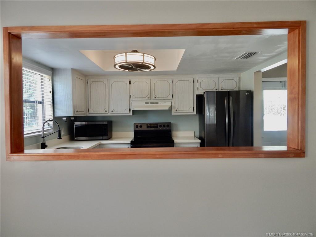 Stuart, Florida 34996, United States, 2 Bedrooms Bedrooms, ,2 BathroomsBathrooms,Residential,Active,152355