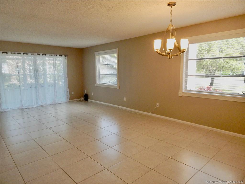 Stuart, Florida 34996, United States, 2 Bedrooms Bedrooms, ,2 BathroomsBathrooms,Residential,Active,152355