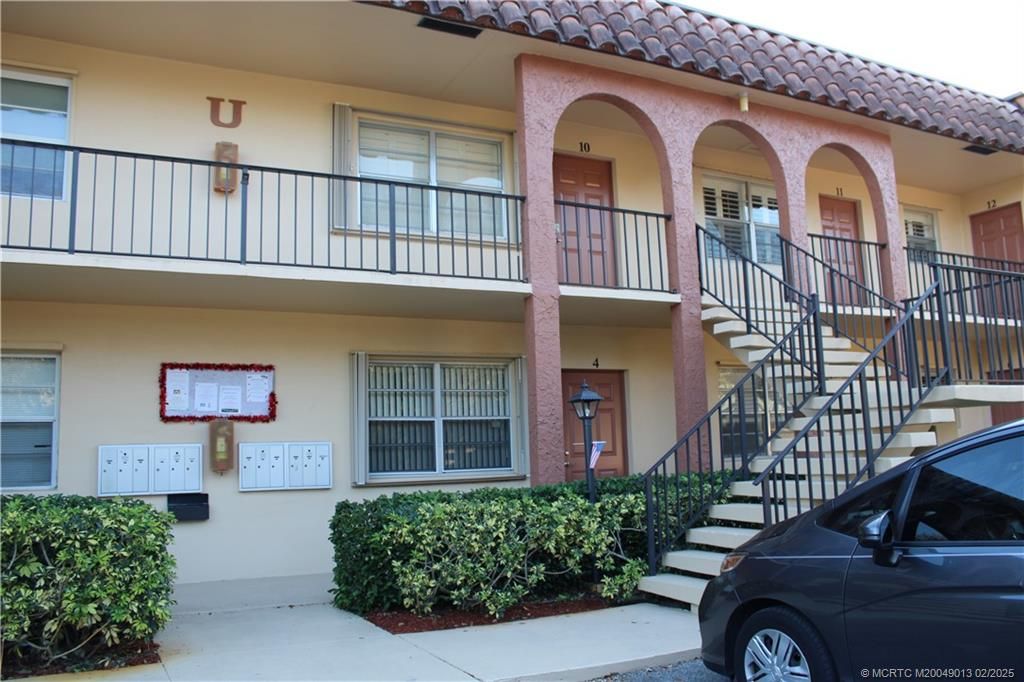 Photo of 2600 S Kanner Highway #U4, Stuart, FL 34994 (MLS # M20049013)