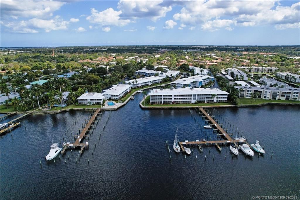 Photo of 1862 SW Palm City Road #202, Stuart, FL 34994 (MLS # M20041209)