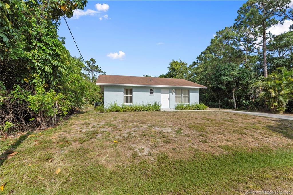Stuart, Florida 34997, United States, 2 Bedrooms Bedrooms, ,2 BathroomsBathrooms,Residential,Pending,123660