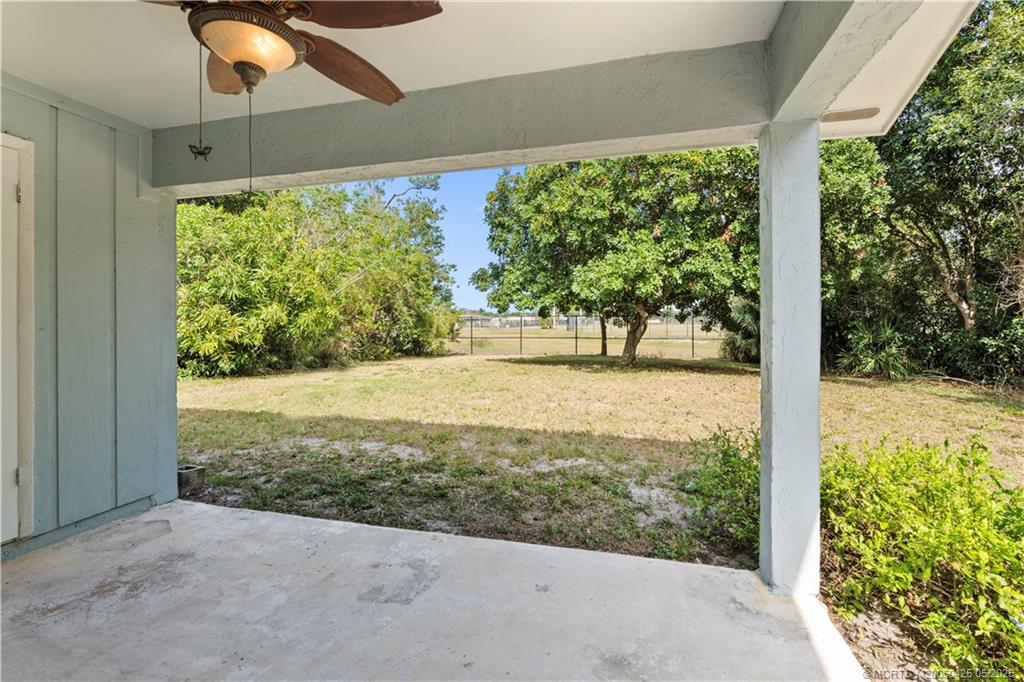 Stuart, Florida 34997, United States, 2 Bedrooms Bedrooms, ,2 BathroomsBathrooms,Residential,Pending,123660