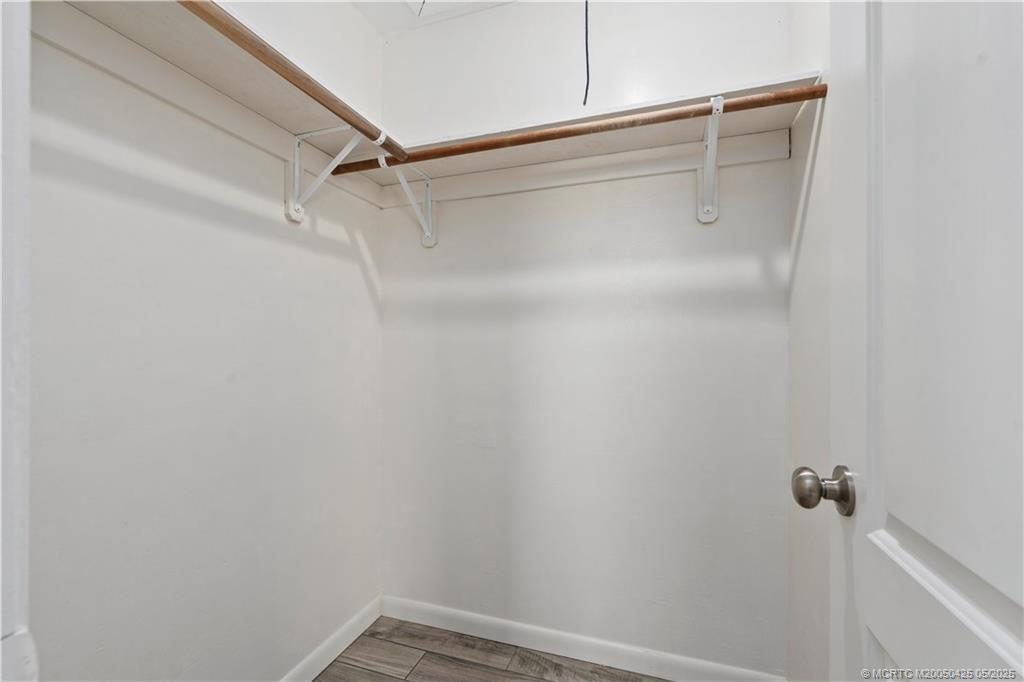 Stuart, Florida 34997, United States, 2 Bedrooms Bedrooms, ,2 BathroomsBathrooms,Residential,Pending,123660