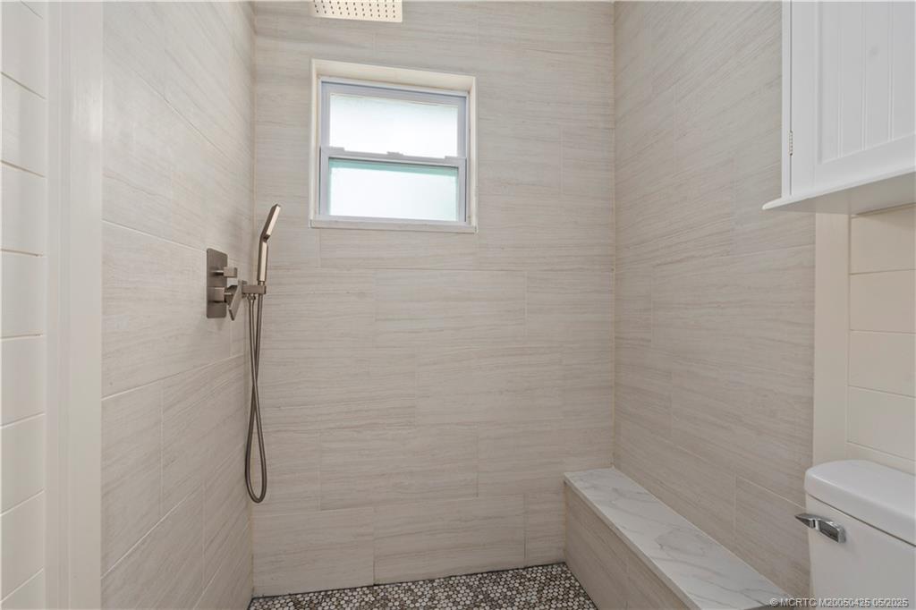 Stuart, Florida 34997, United States, 2 Bedrooms Bedrooms, ,2 BathroomsBathrooms,Residential,Pending,123660