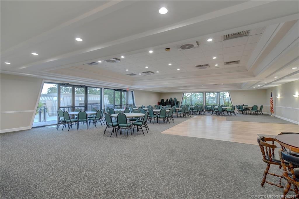 Stuart, Florida 34996, United States, 2 Bedrooms Bedrooms, ,2 BathroomsBathrooms,Residential,Active,52910