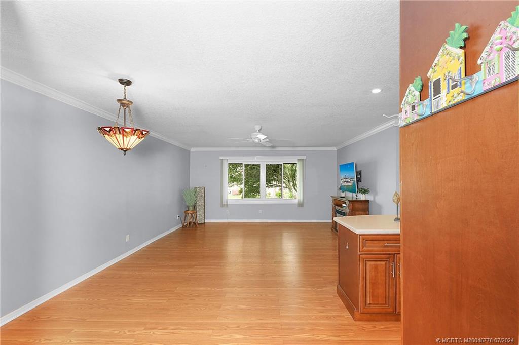 Stuart, Florida 34996, United States, 2 Bedrooms Bedrooms, ,2 BathroomsBathrooms,Residential,Active,52910