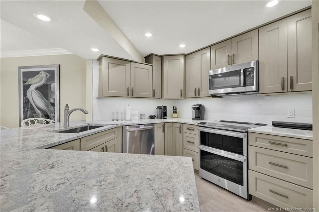 8880 S Ocean Drive 903