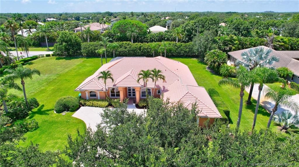 Photo of 4797 SW Lake Grove Circle, Palm City, FL 34990 (MLS # M20045590)