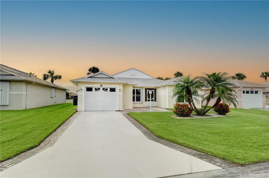 Photo of 436 European Lane, Fort Pierce, FL 34982 (MLS # M20040013)