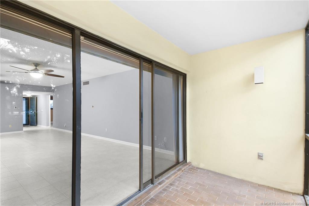 Stuart, Florida 34996, United States, 2 Bedrooms Bedrooms, ,2 BathroomsBathrooms,Residential,Active,91476