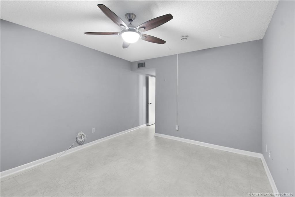 Stuart, Florida 34996, United States, 2 Bedrooms Bedrooms, ,2 BathroomsBathrooms,Residential,Active,91476