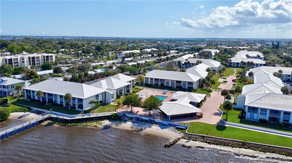 Stuart, Florida 34996, United States, 2 Bedrooms Bedrooms, ,2 BathroomsBathrooms,Residential,Active,91476