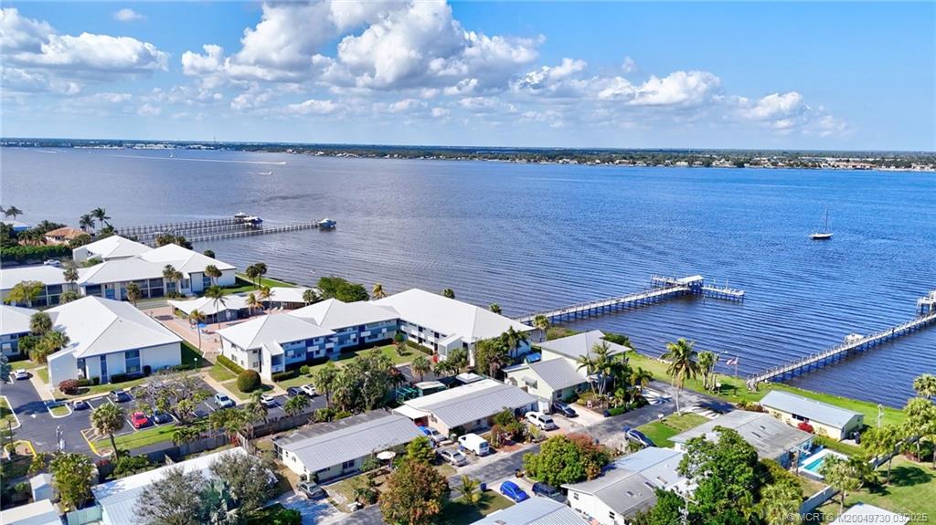 Stuart, Florida 34996, United States, 2 Bedrooms Bedrooms, ,2 BathroomsBathrooms,Residential,Active,91476