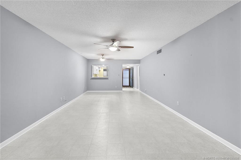 Stuart, Florida 34996, United States, 2 Bedrooms Bedrooms, ,2 BathroomsBathrooms,Residential,Active,91476