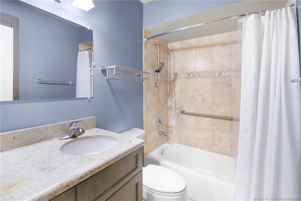 Stuart, Florida 34996, United States, 2 Bedrooms Bedrooms, ,2 BathroomsBathrooms,Residential,Active,91476