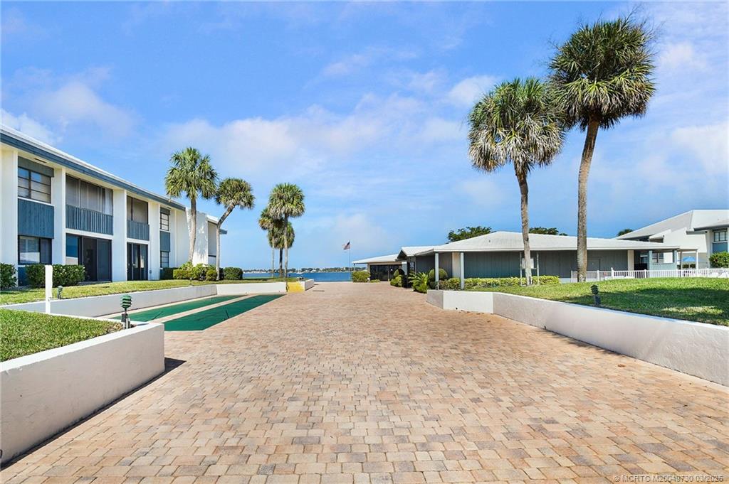 Stuart, Florida 34996, United States, 2 Bedrooms Bedrooms, ,2 BathroomsBathrooms,Residential,Active,91476