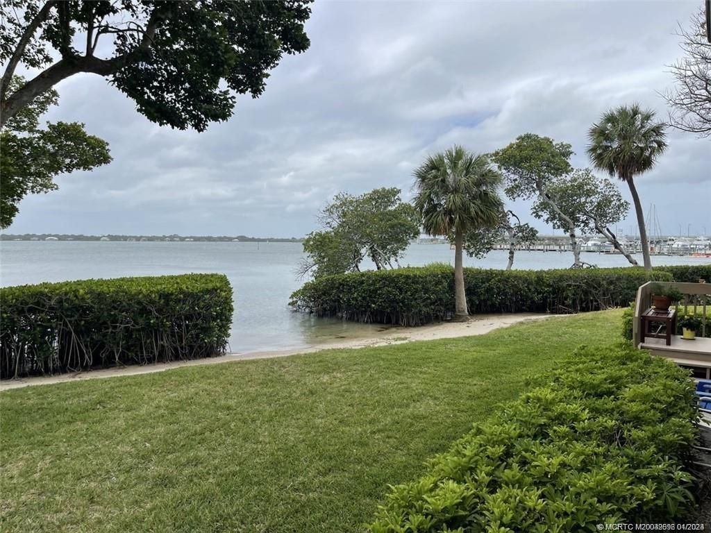 Photo of 264 NE Edgewater Drive #102, Stuart, FL 34996 (MLS # M20042596)
