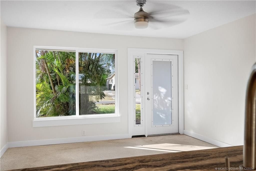 Photo of 417 SE Robalo Court, Stuart, FL 34996 (MLS # M20048157)