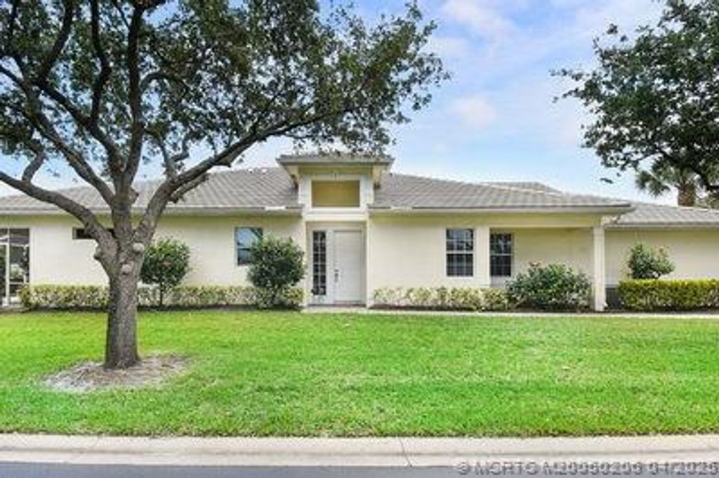 Photo of 4609 SE Bridgetown Court, Stuart, FL 34997 (MLS # M20050206)