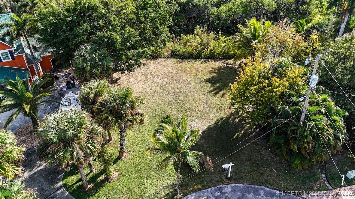 532 SW Marion Court