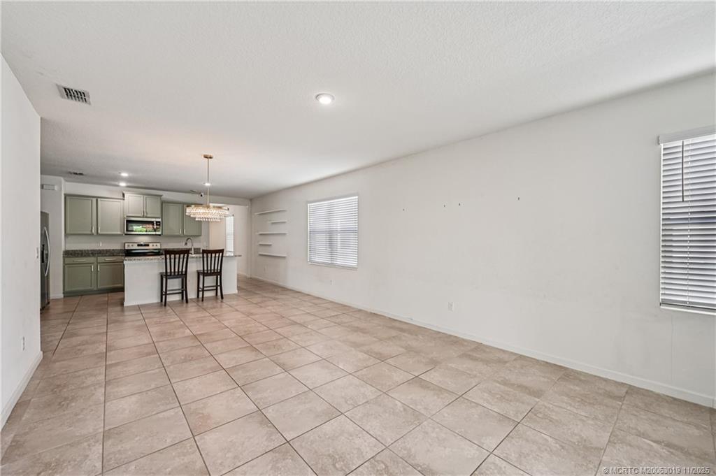 Port St Lucie, Florida 34987, United States, 3 Bedrooms Bedrooms, ,2 BathroomsBathrooms,Residential,Active,246162