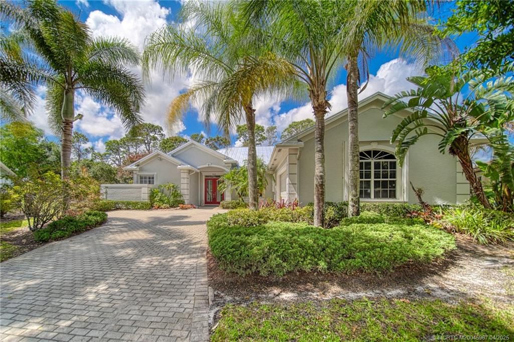 Photo of 2609 SW Holly Dale Way, Palm City, FL 34990 (MLS # M20045967)