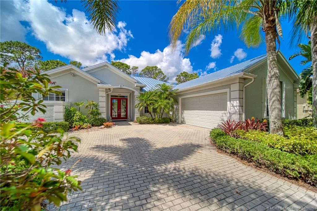 Photo of 2609 SW Holly Dale Way, Palm City, FL 34990 (MLS # M20045967)