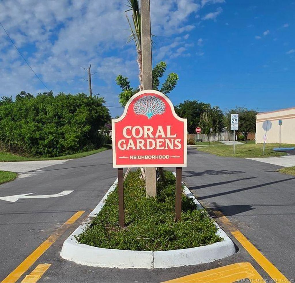 Photo of 1991 SE Jackson Street, Stuart, FL 34997 (MLS # M20053534)