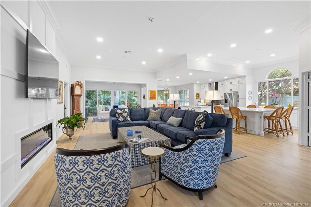 Photo of 3413 SE Putnam Court, Stuart, FL 34997 (MLS # M20045701)