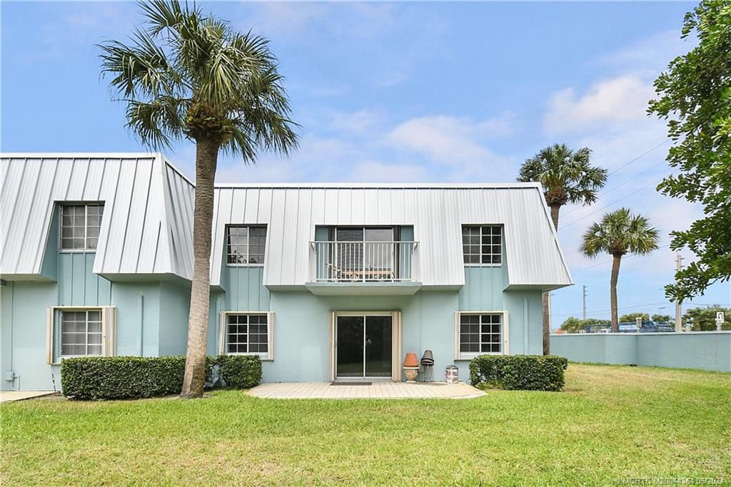 Photo of 950 S Kanner Highway #E11, Stuart, FL 34994 (MLS # M20044364)