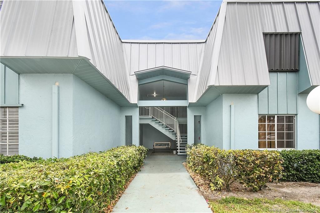 Photo of 950 S Kanner Highway #E11, Stuart, FL 34994 (MLS # M20044364)