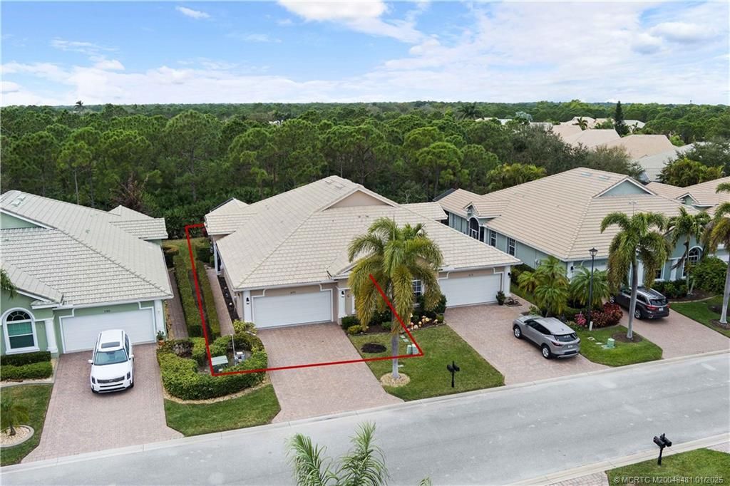 Photo of 600 NW Red Pine Way, Jensen Beach, FL 34957 (MLS # M20048481)