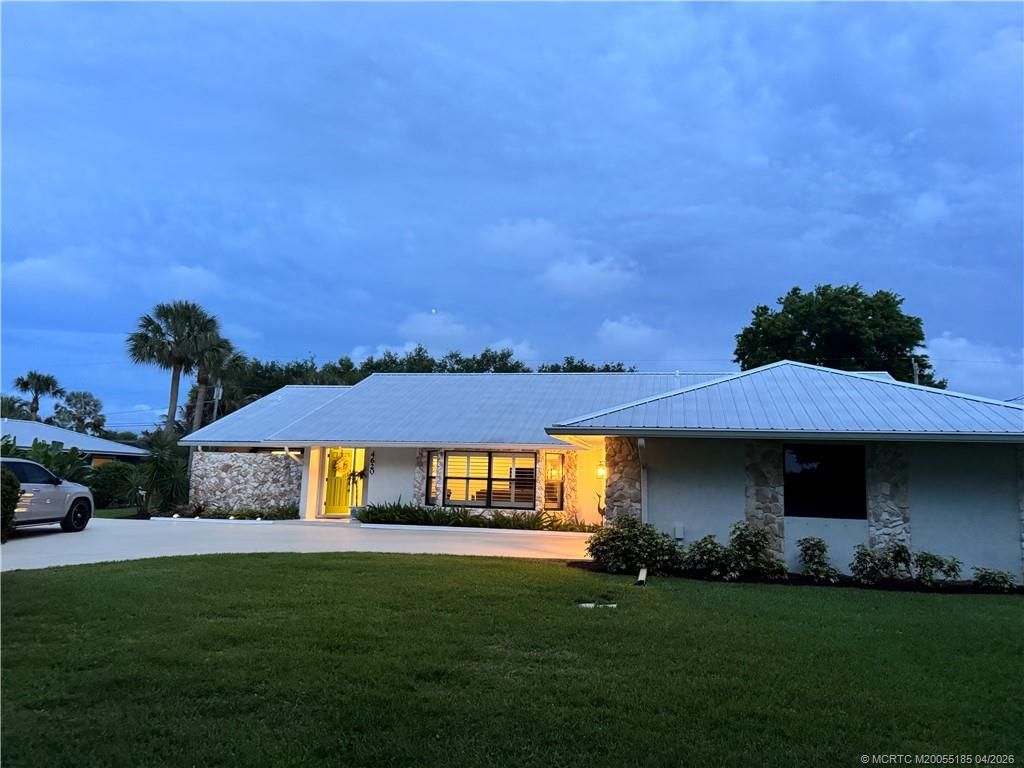 Photo of 4620 SE Quail Trail, Stuart, FL 34997 (MLS # M20055185)