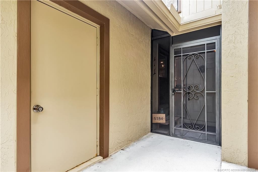 Photo of 5184 SE Schooner Oaks Way, Stuart, FL 34997 (MLS # M20050889)