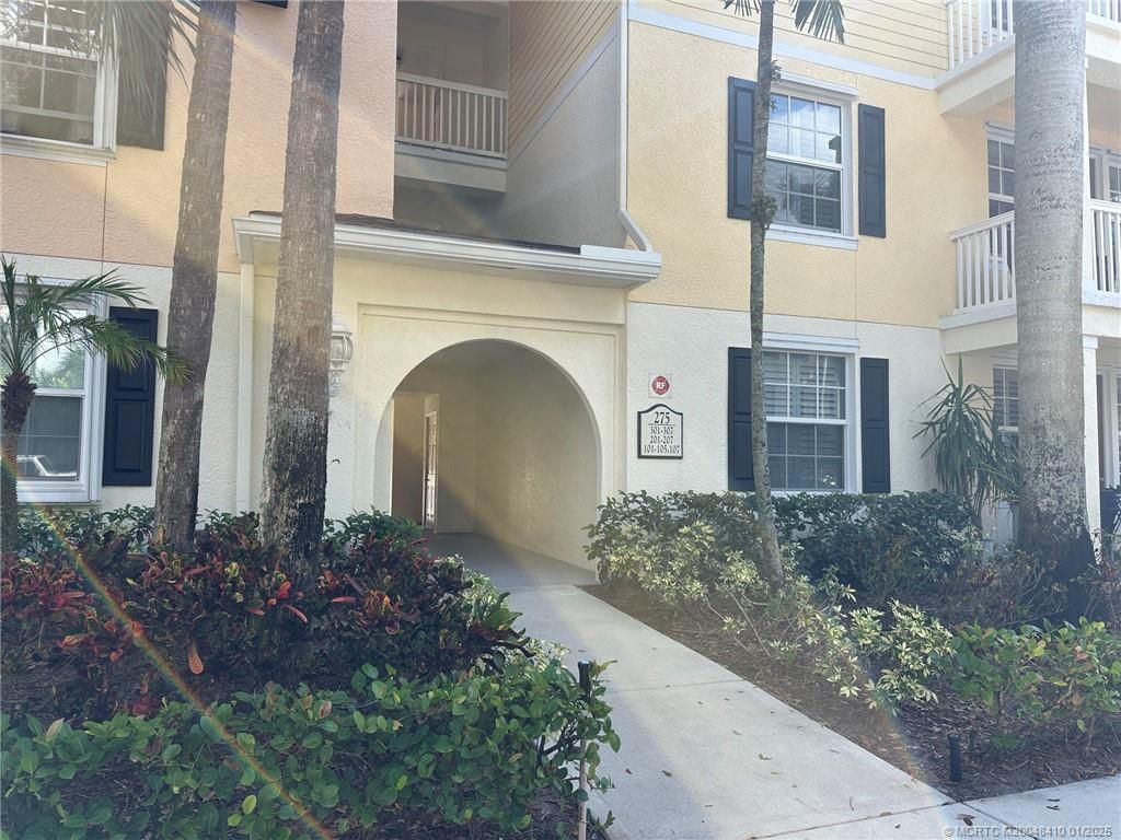 Photo of 275 Murcia Drive #107, Jupiter, FL 33458 (MLS # M20048410)