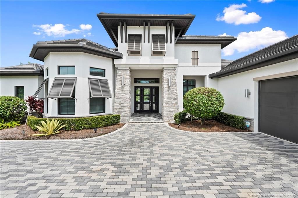 Photo of 6680 SW Silver Wolf Drive, Palm City, FL 34990 (MLS # M20052149)