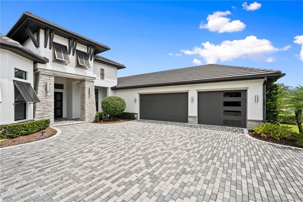 Photo of 6680 SW Silver Wolf Drive, Palm City, FL 34990 (MLS # M20052149)