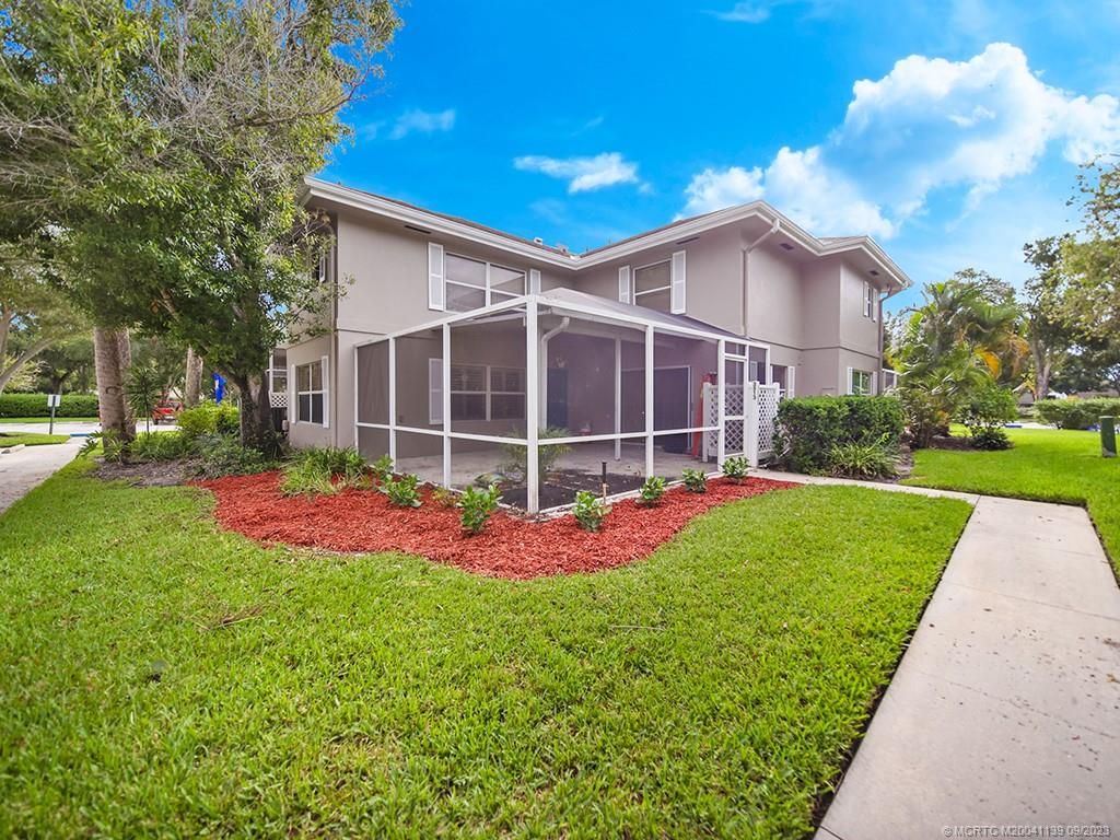 Photo of 3513 SW Sunset Trace Circle, Palm City, FL 34990 (MLS # M20041139)