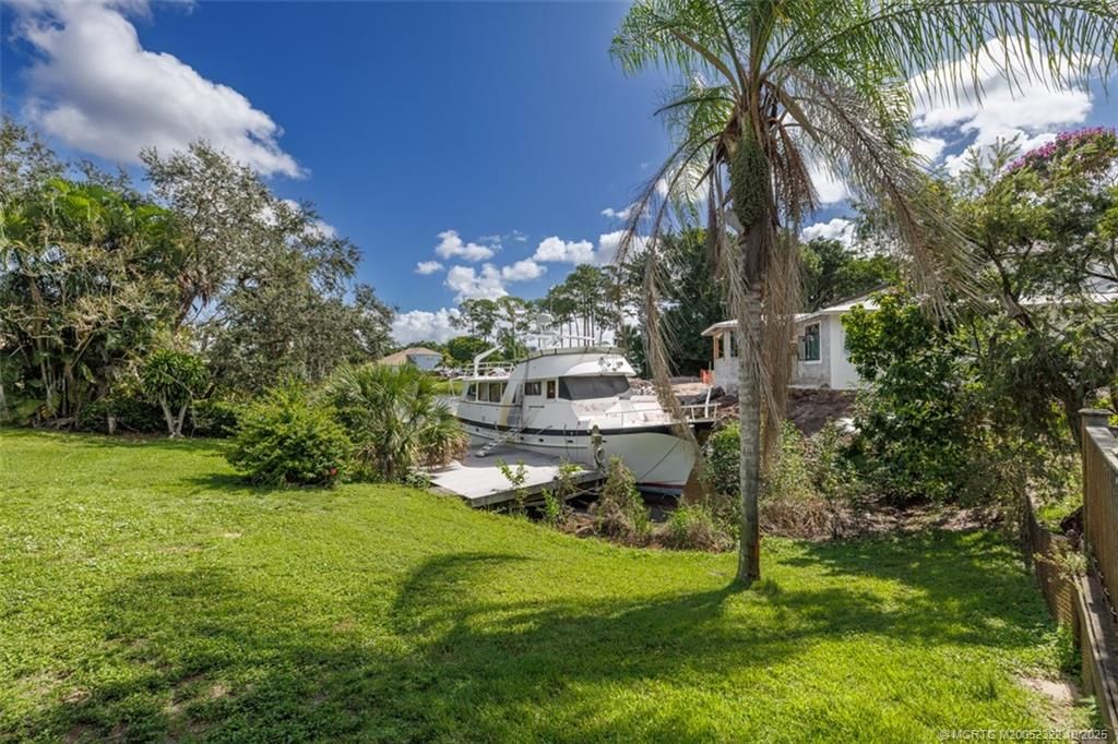 Photo of 5387 SW Anhinga Avenue, Palm City, FL 34990 (MLS # M20052322)