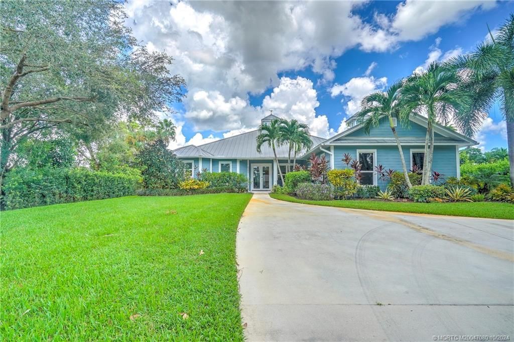 Photo of 4305 SW Bimini Circle S, Palm City, FL 34990 (MLS # M20047080)