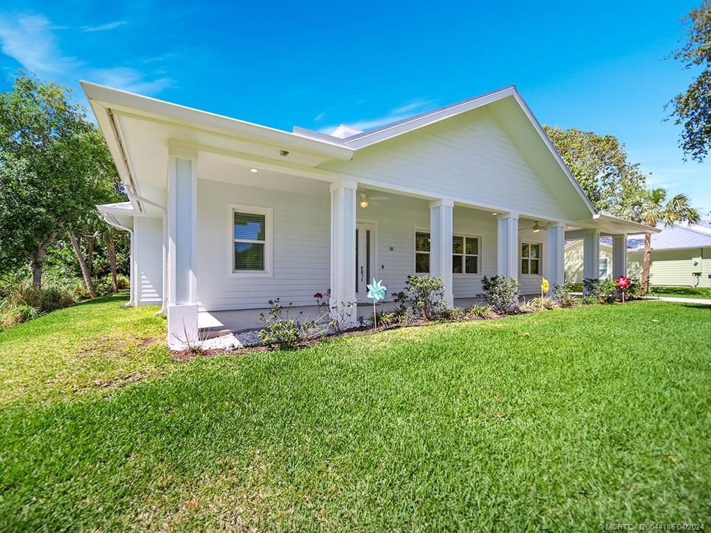 Photo of 121 Eden Creek Lane, Jensen Beach, FL 34957 (MLS # M20044186)