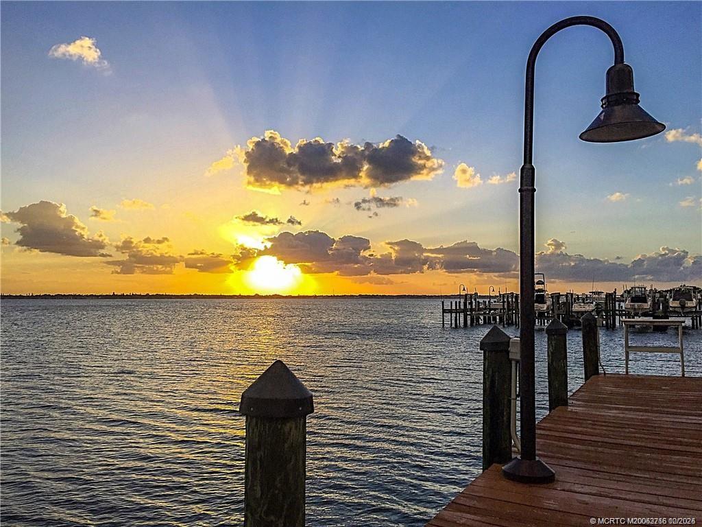 Stuart, Florida 34996, United States, 2 Bedrooms Bedrooms, ,2 BathroomsBathrooms,Residential,Active,230082